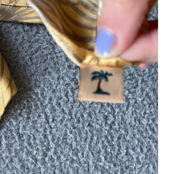 Tommy Bahama Tie Silk Hawaiian Floral Tropical Wide Yellow Gold Retro 58" x 4" - Picture 6 of 11